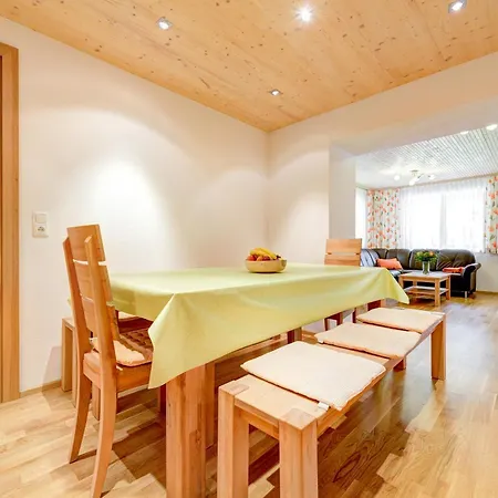 Bungalow Grassa 布兰德
